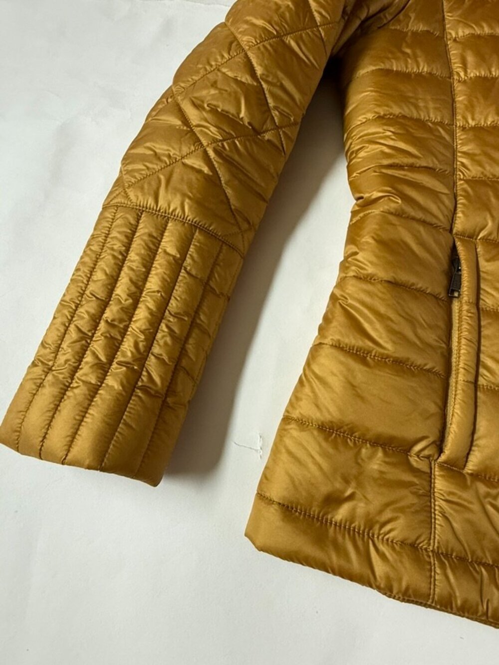 Patagonia Womens XS Yellow Radalie Jacket Buckwheat Gold Puffer Coat 27690 - Picture 4 of 8